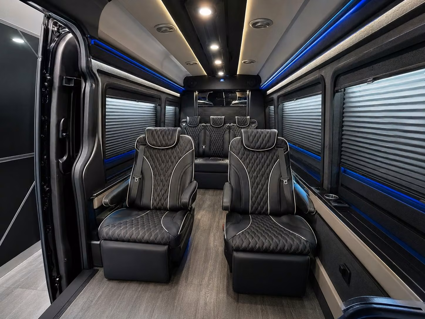 a comfortable stress free ride from albuquerque to santa fe arts and culture events