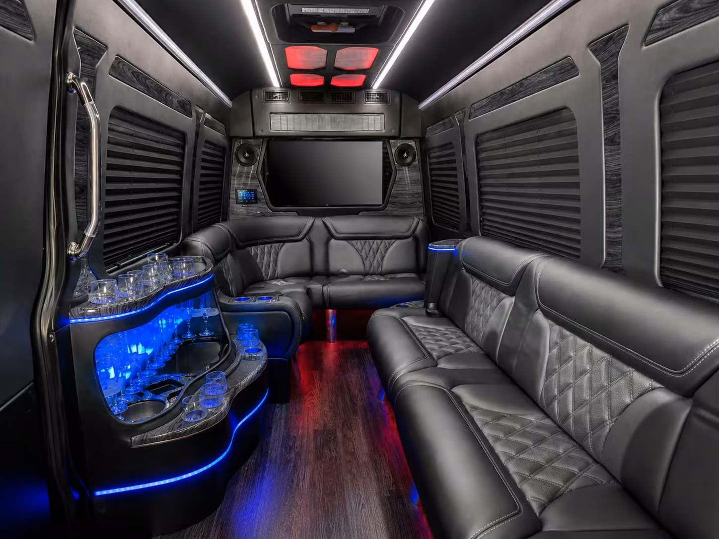 airport transfer shuttles for government and military travelers arriving at saf and abq