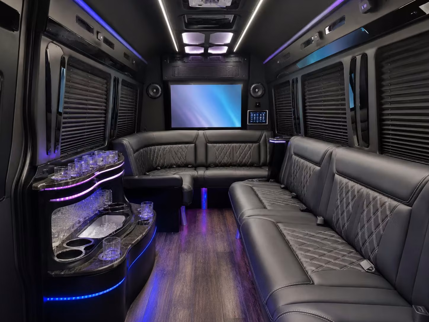 bus rental options for santa fe trips