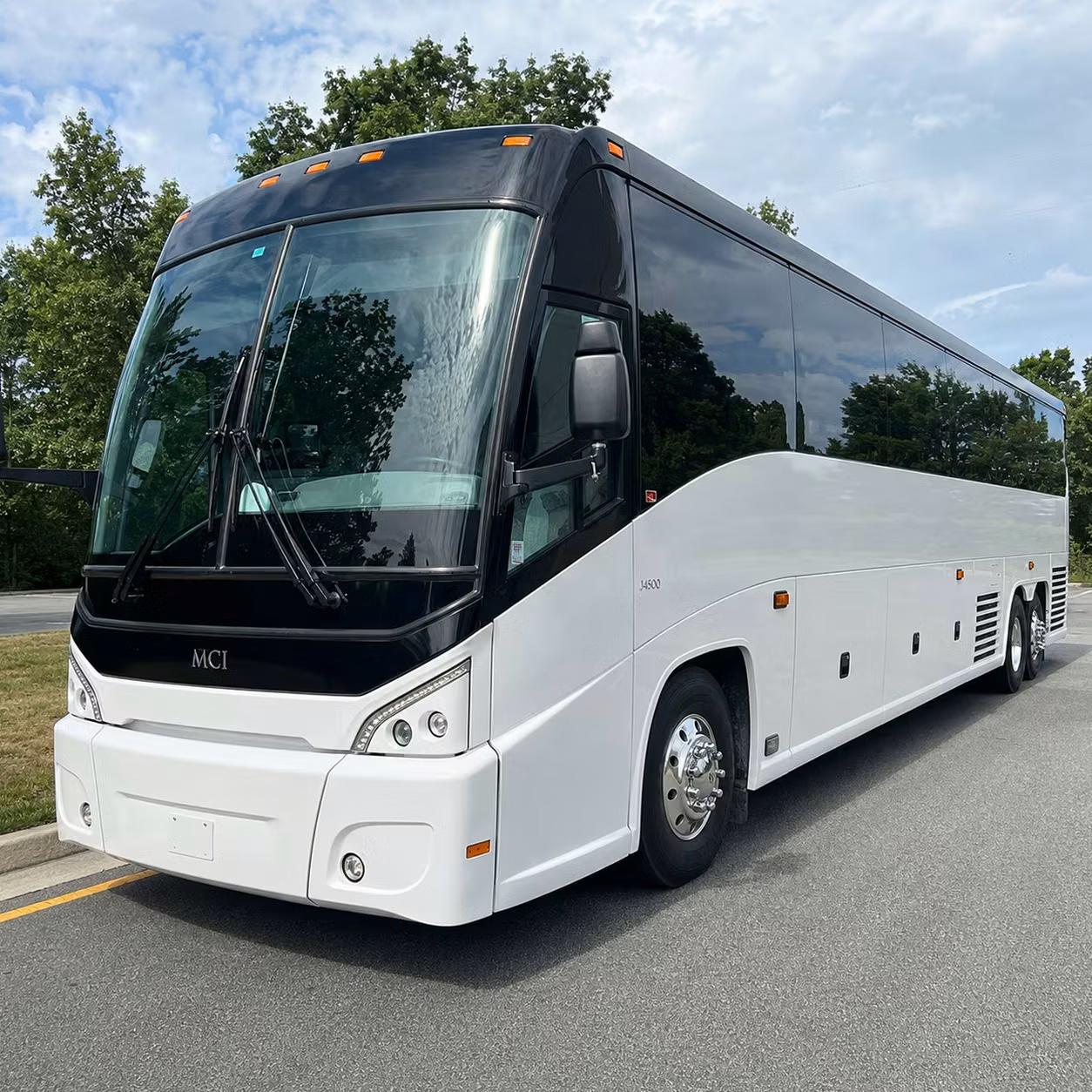 forget parking headaches charter buses for sports teams fan groups in santa fe