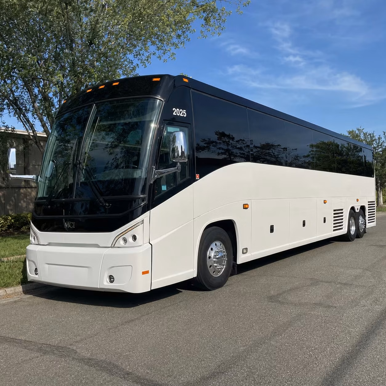 long distance charter bus rentals from santa fe to albuquerque and beyond