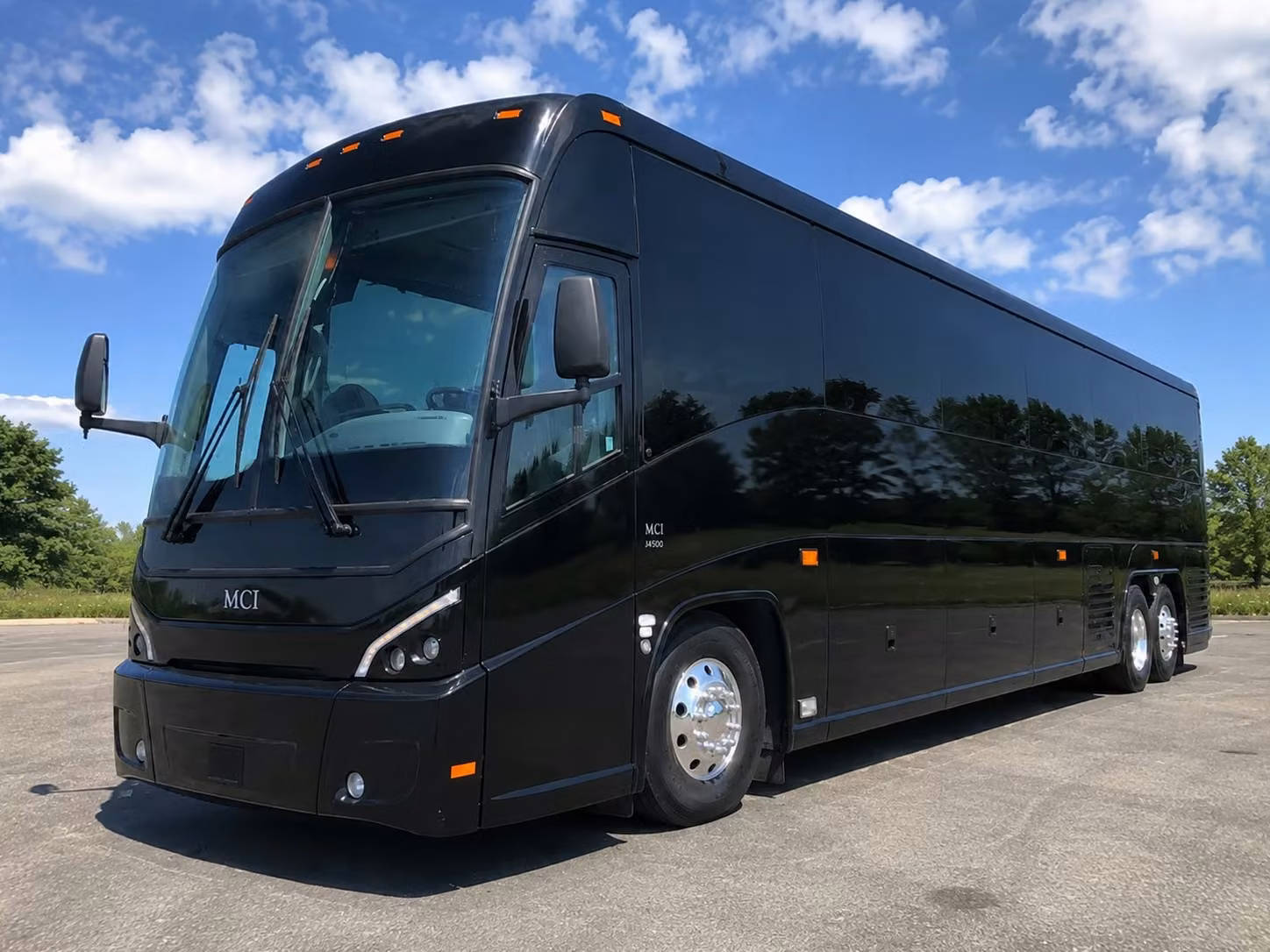 wedding guest shuttle services throughout santa fe the surrounding region