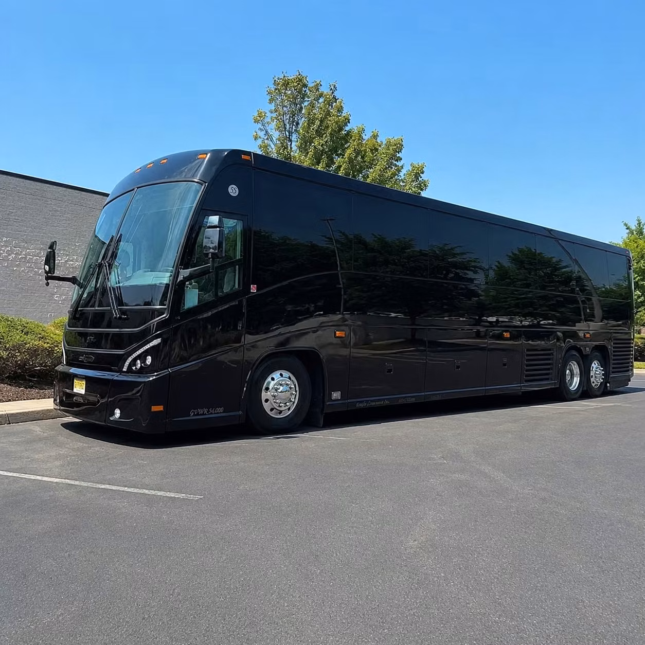 why santa fe government and military coordinators choose charterbusrentalsantafenm com over calling local bus companies